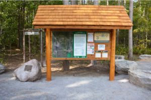 Kiosk Image of kiosk with trail maps